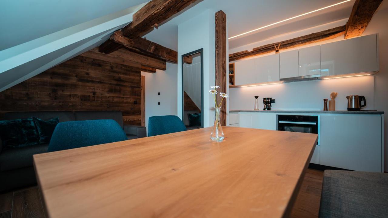 Apartments, Guest House & Historic Chalet Neuhaus San Sigismondo Exterior photo